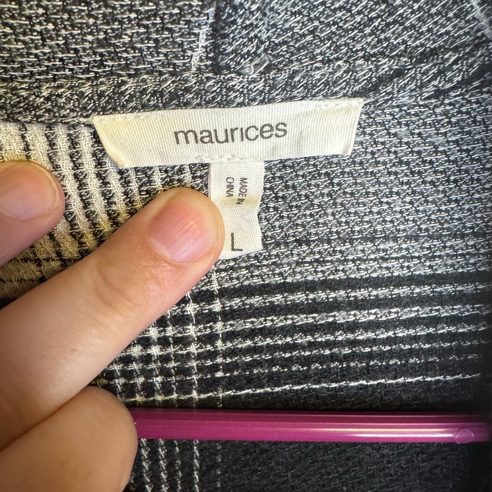 Maurices Black and White Plaid Cardigan Large - Picture 3 of 5